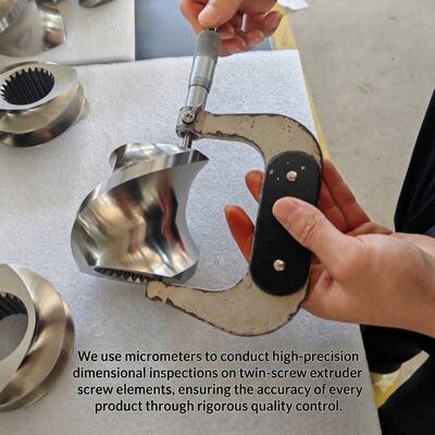Ποιότητα  High Efficiency Mixing 30mm Bimetallic Twin Screw Elements for Durable Extruder Performance εργοστάσιο