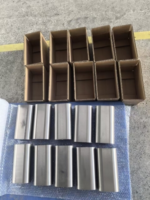 Ανθεκτικό στην φθορά Bimetallic Screw Barrel Liner Για Μηχανή Σχηματισμού Ένεσης πλαστικό Extruder
