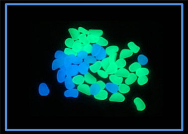 Luminescent Cobble το πέτρινο /Glow λούστρου στο σκοτεινό χαλίκι