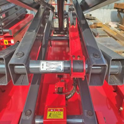 Μηχανή μοντελοποίησης βιδωτήρα βρύσης με ένεση Τμήματα διπλής βιδωτής εξωτερικής συσκευής