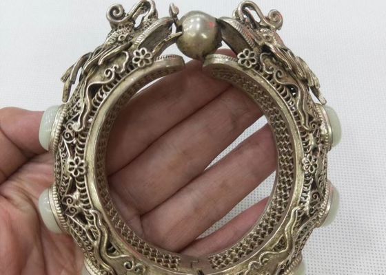 Κινεζικό παραδοσιακό ευνοϊκό βραχιόλι σχεδίων με την καλή ευλογία